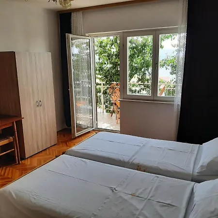 Tina Apartment *