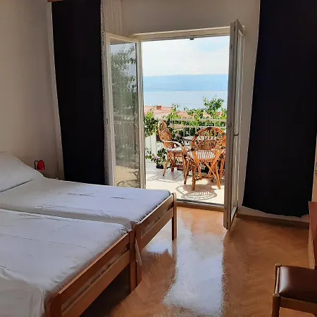 Apartment Tina *