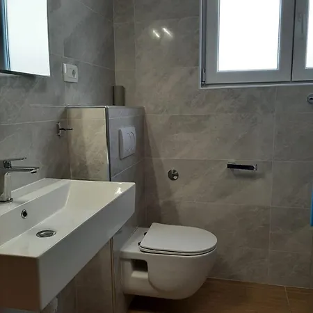 Apartment Tina Omiš