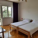Tina * Omiš