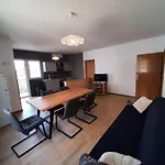 Tina *