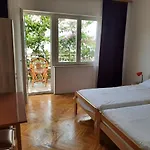 Tina Apartamento