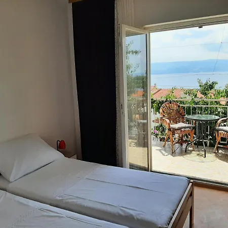 Apartment Tina